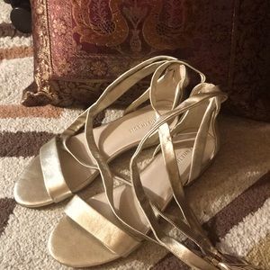 Kenneth Cole sandals Size 9M NWOT